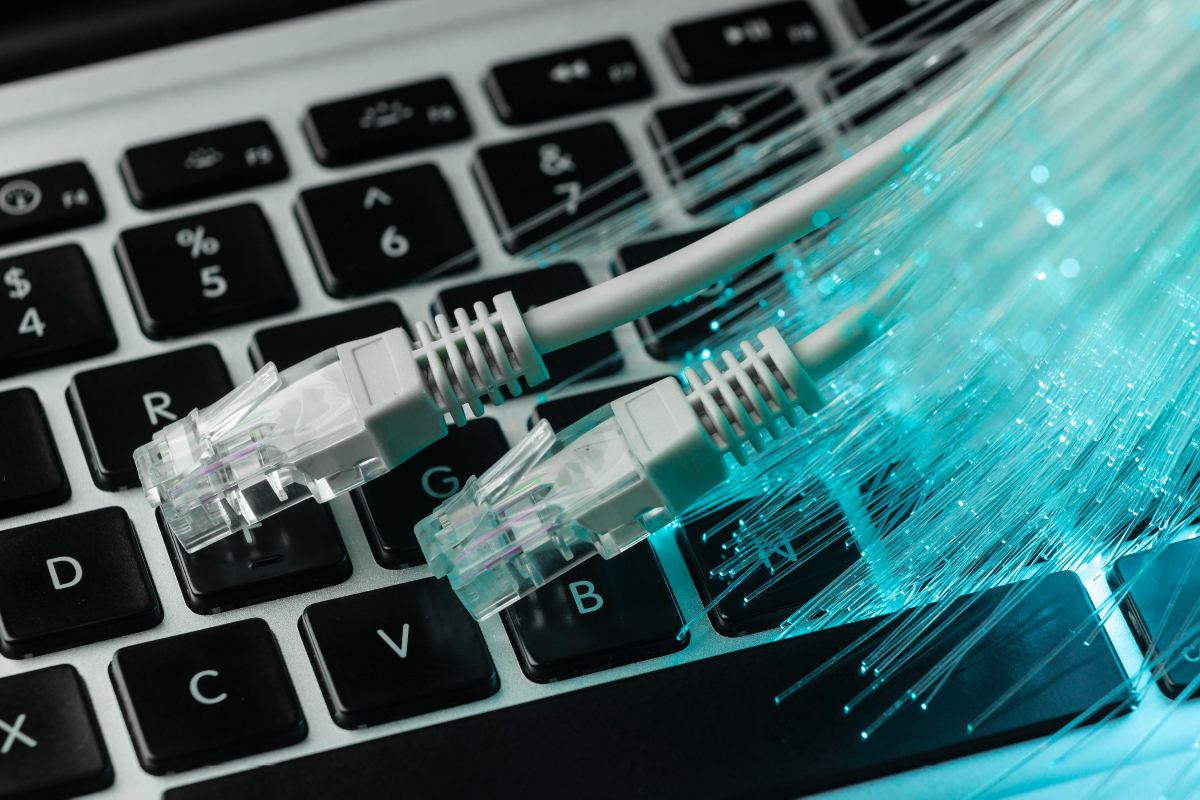 Baromètre des débits fibre : cet opérateur bat des records avec une connexion toujours plus rapide