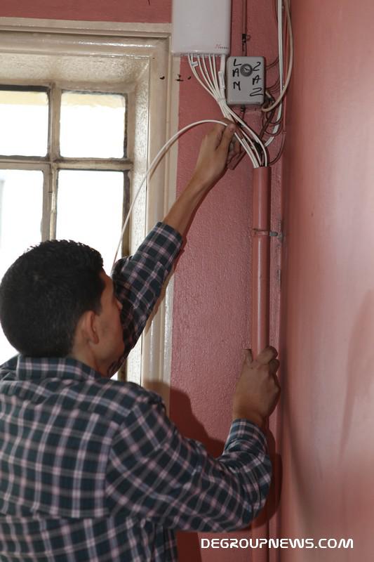 Raccordement de la fibre optique au boîtier de palier