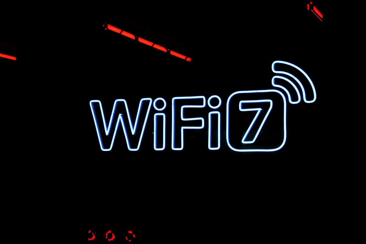 Free, Bouygues Telecom et peut-être Orange et SFR ? Le Wi-Fi 7 prêt à conquérir 2025 !